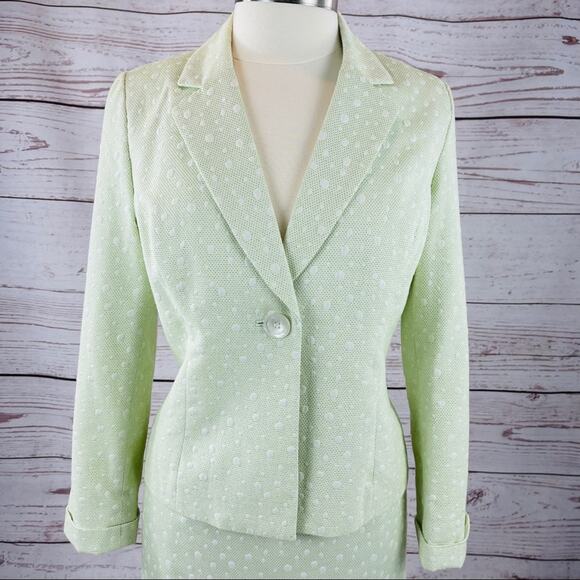 Albert Nipon green skirt suit set with dots - Picture 4 of 14